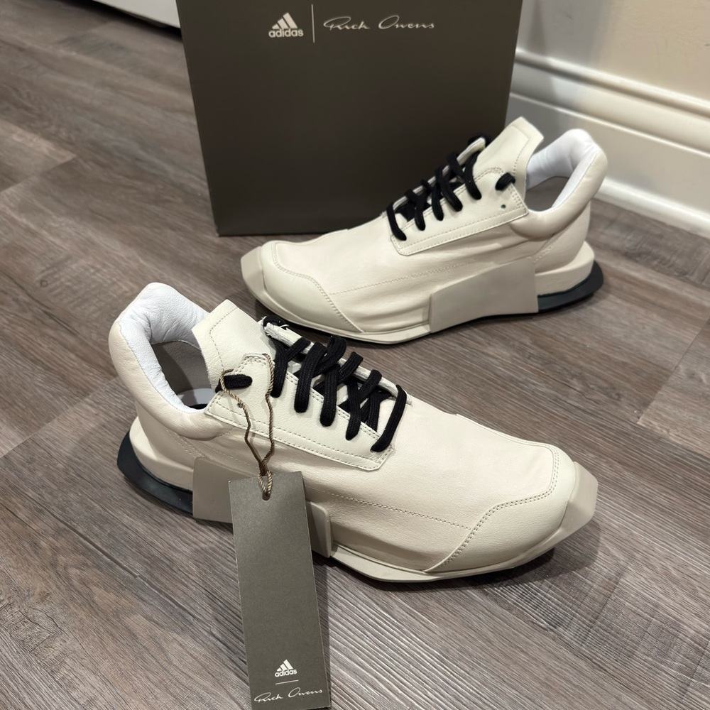 Rick Owens X Adidas Level Runner Low Sneaker in Milk - Picture 3 of 16